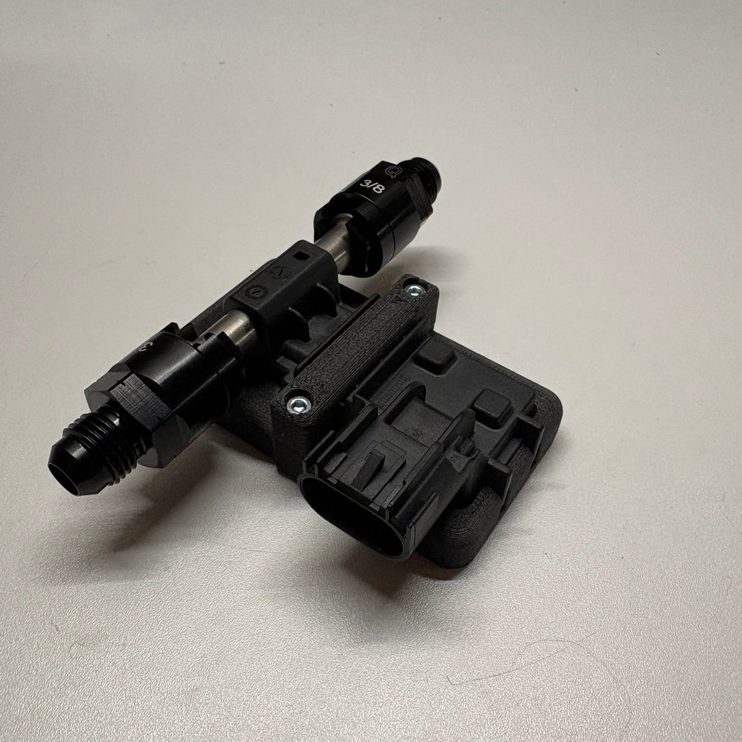 Soporte Sensor de Combustible Motorsport — PA6-CF